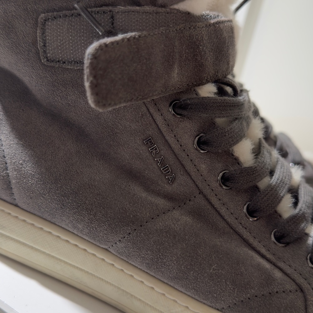 Prada Sport suede high-top sneaker in grey with white shearling linning - Picture 2 of 8